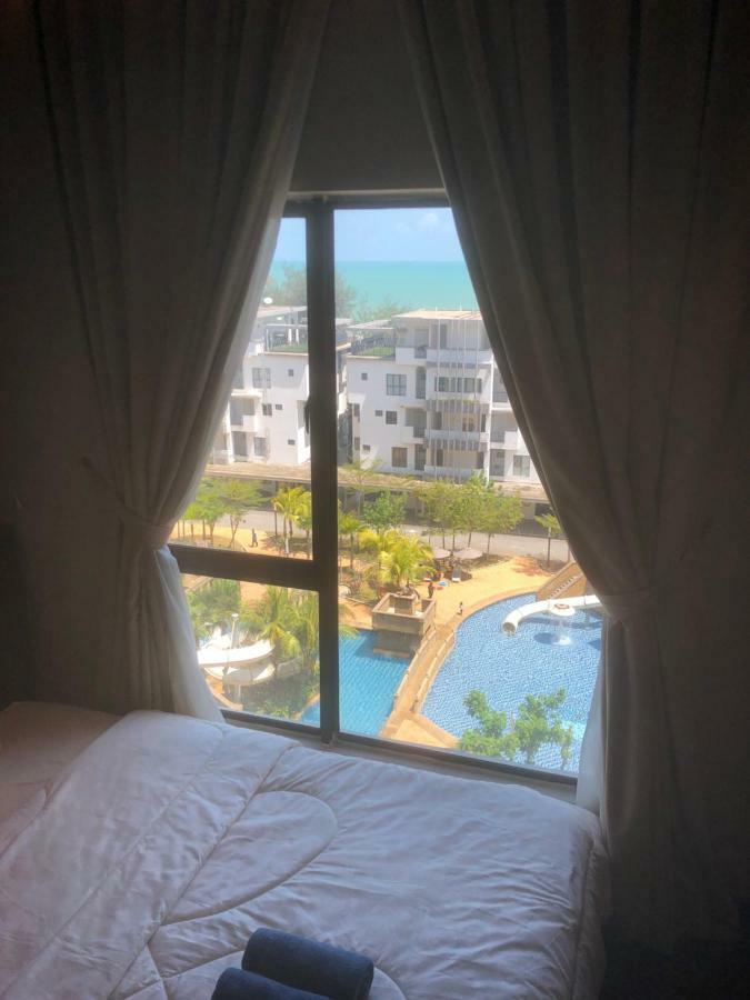 Swiss Garden Residence Pool Sea View Beach Resort Luxury Apartment & Family Suite קואנטאן מראה חיצוני תמונה