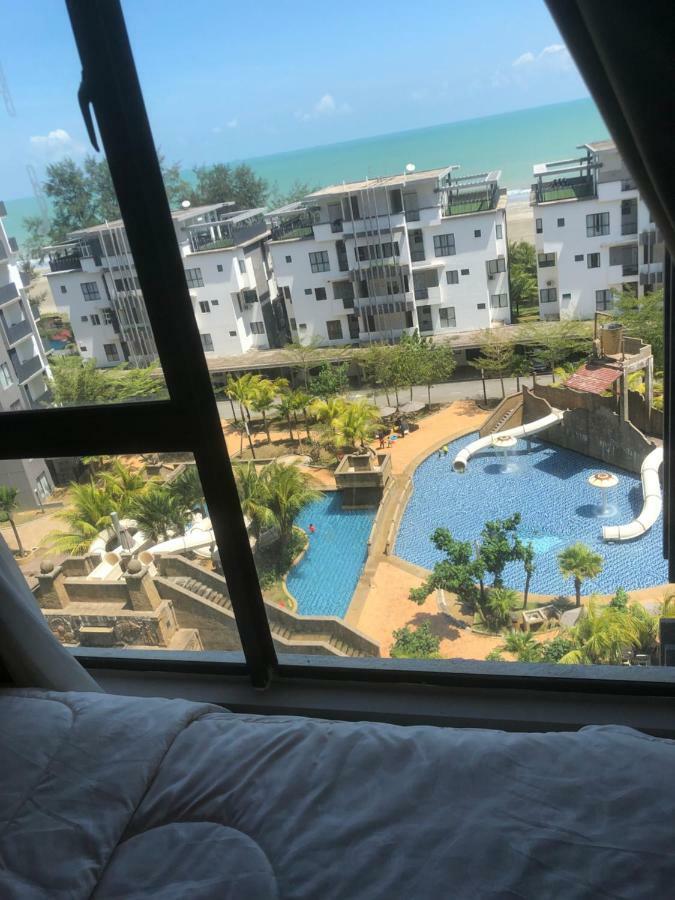 Swiss Garden Residence Pool Sea View Beach Resort Luxury Apartment & Family Suite קואנטאן מראה חיצוני תמונה